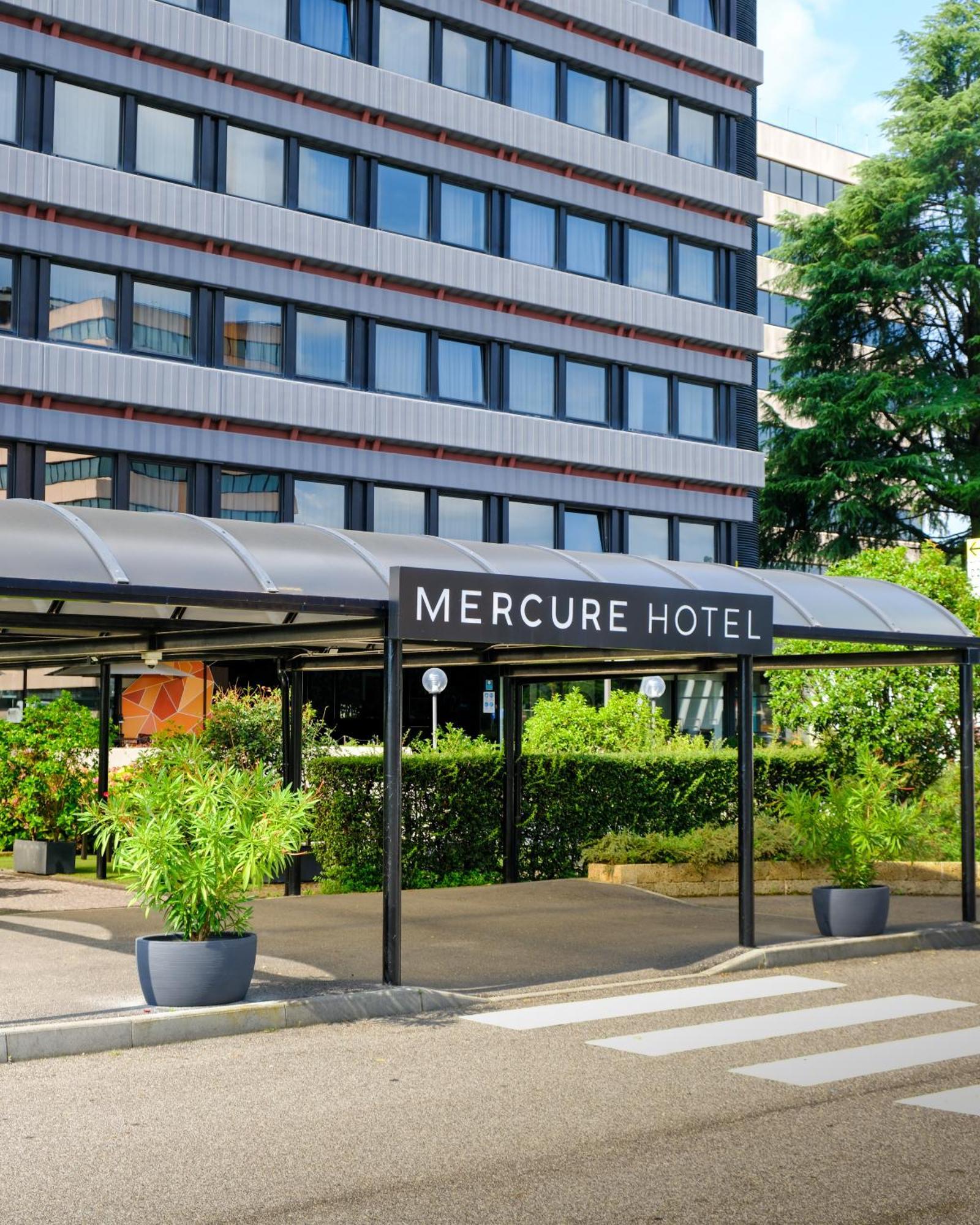 Mercure Milano Agrate Brianza Exterior foto